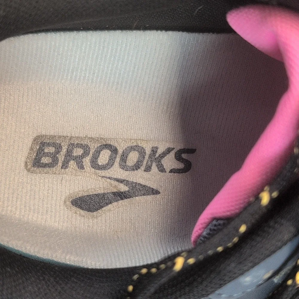 New Balance 510 Women's Size 11 Trail Running Athletic Sneakers BROOKS INSOLES!